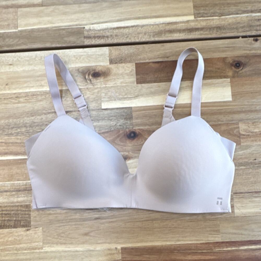 Tommy John Comfort Smoothing Beige Lightly Lined Wireless Bra 34D‎ Adjustable